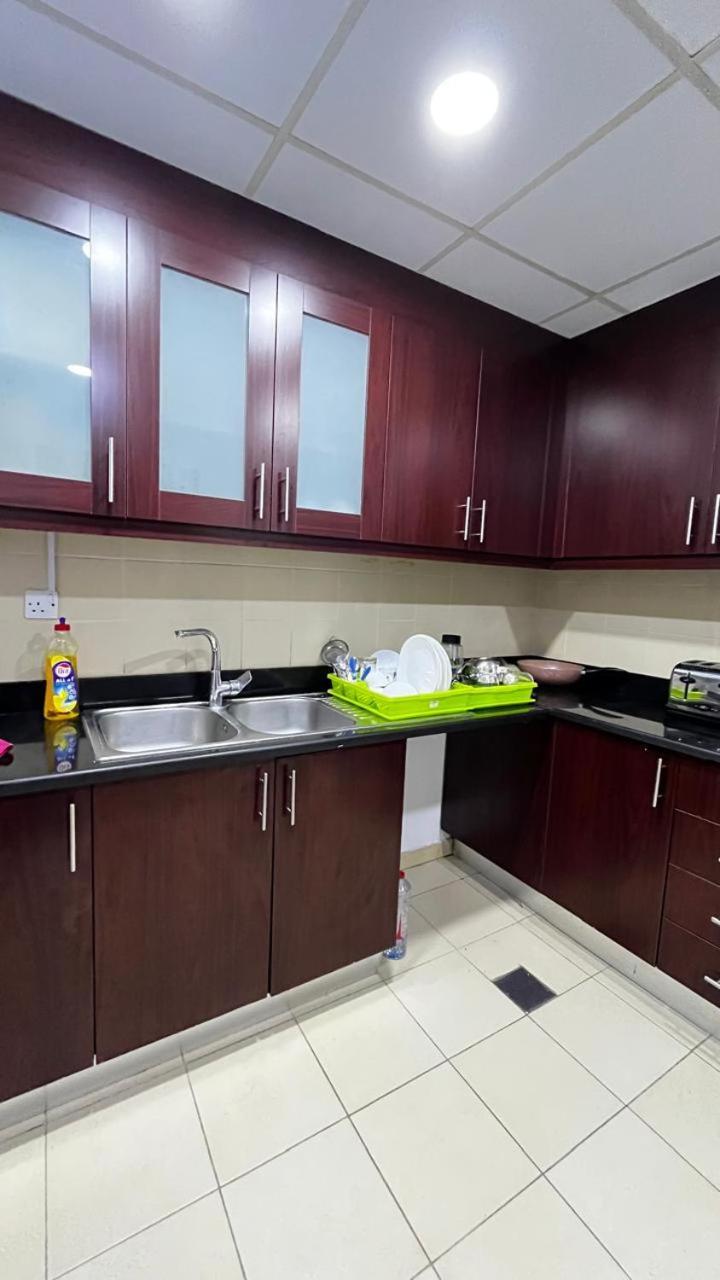 Ocean Glimpse Capsulehotel Dubai